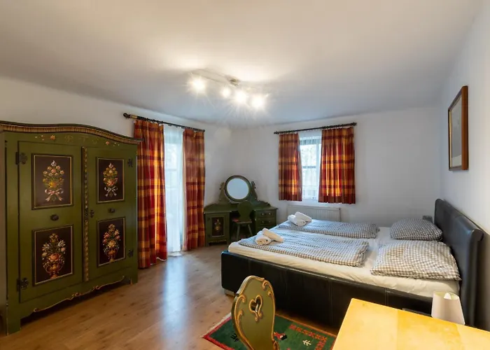 Bauernappartement Mit Balkon